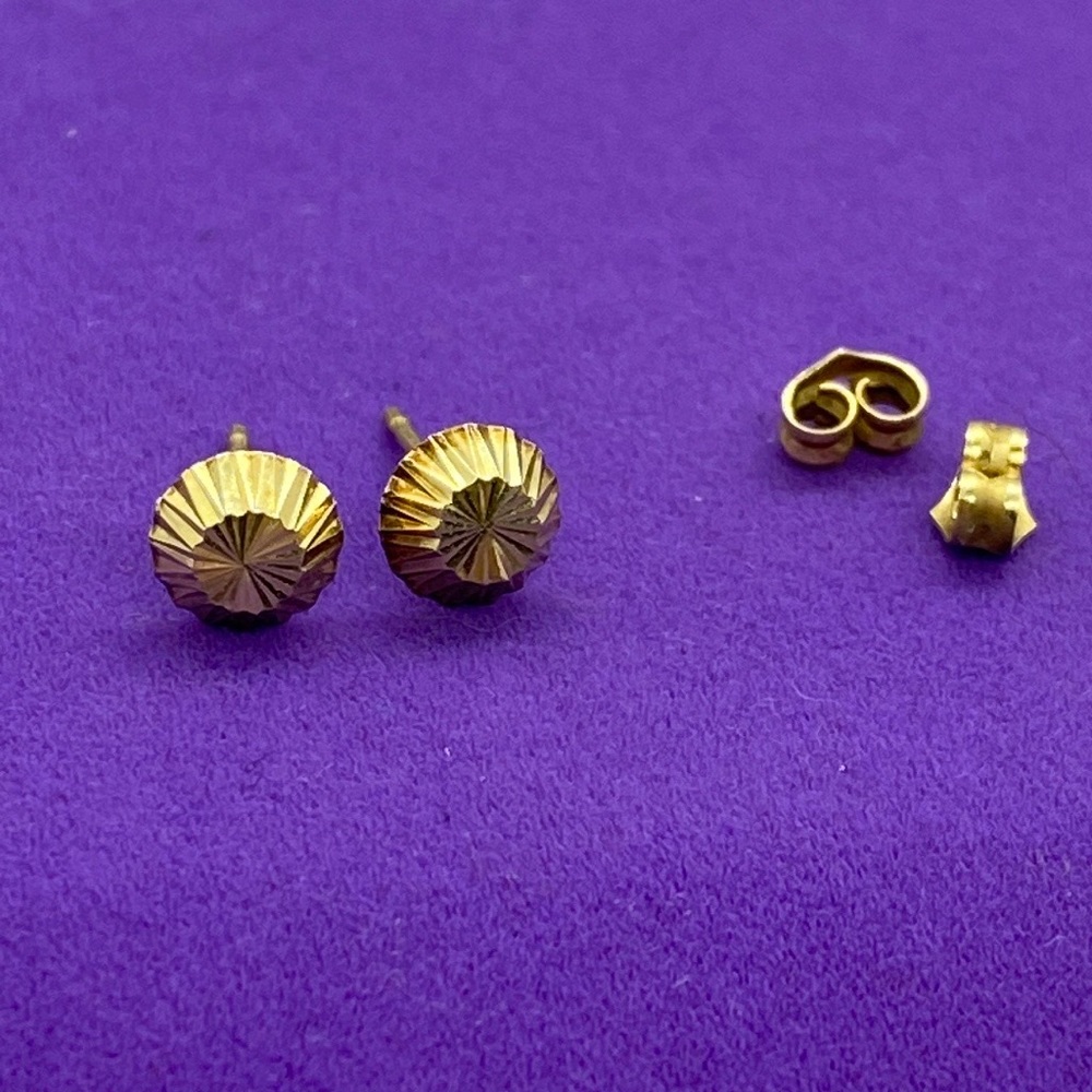 💛 Vintage Gold Earrings